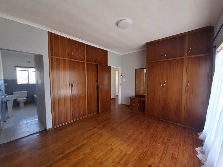 To Let 4 Bedroom Property for Rent in Vanes Estate Eastern Cape